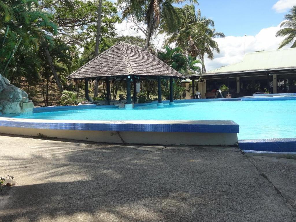 Anchorage Beach Resort Viseisei Eksteriør bilde
