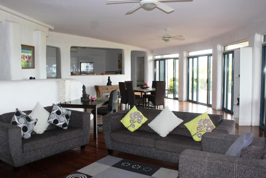 Anchorage Beach Resort Viseisei Eksteriør bilde